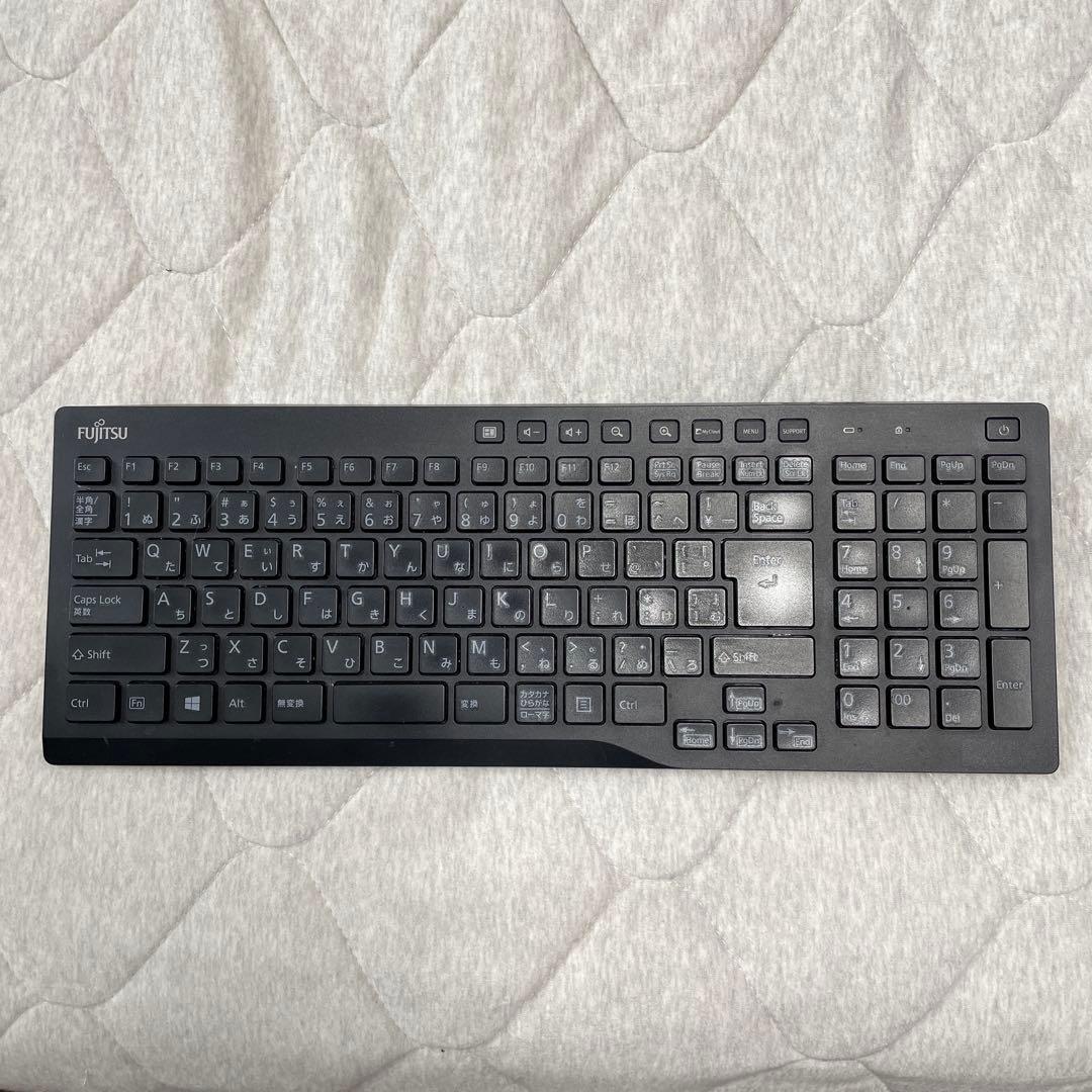 富士通FH77/B1　Core i7-7700　SSD256GB　HDD1TB