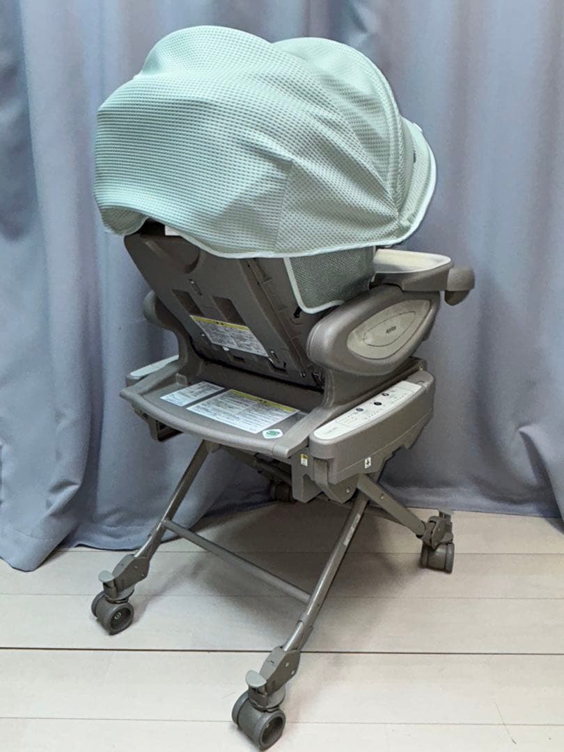 アップリカ　ユラリズム　オートプレミアム　AC　電動ハイローチェア