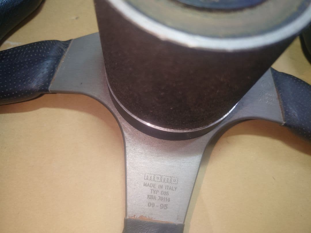 momo RACE スポーツステアリング 本体