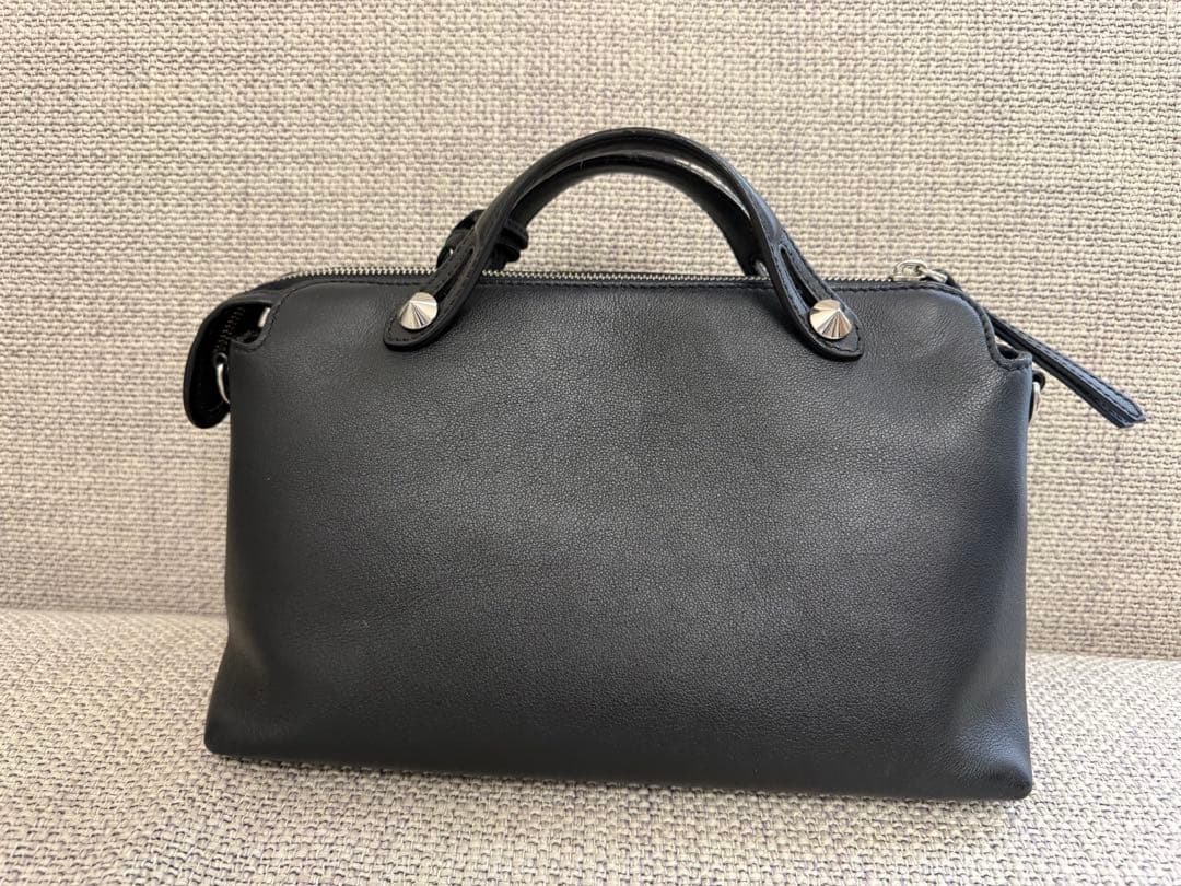 FENDI バイザウェイ ミディアム！お値下げ不可