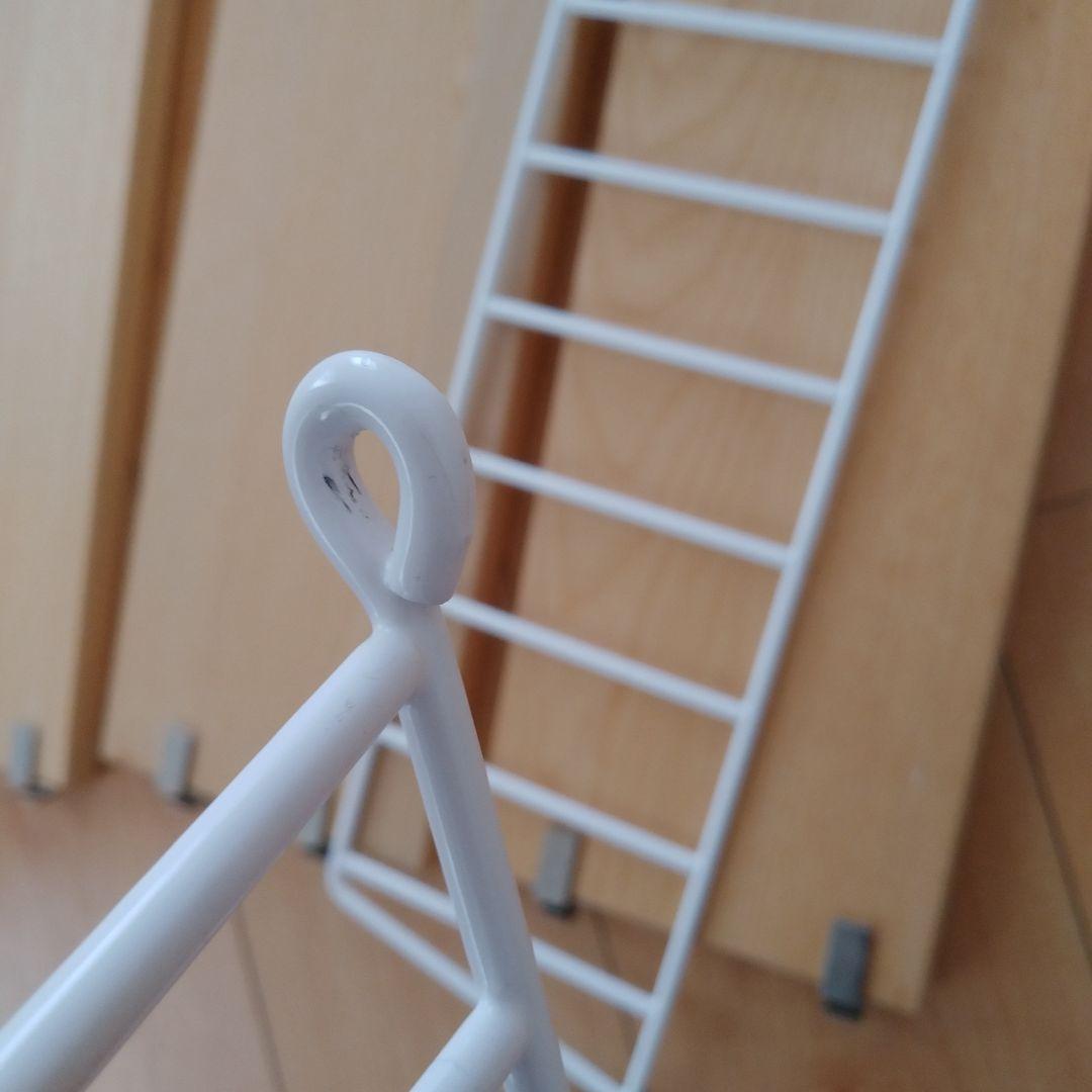 string シェルフ