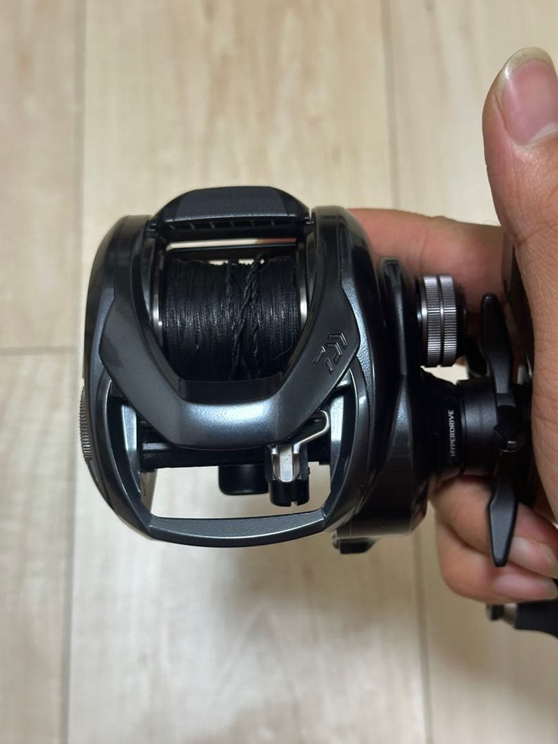 ダイワ タトゥーラ　TW　400XH 400 ベイトリール 左ハンドル 美品