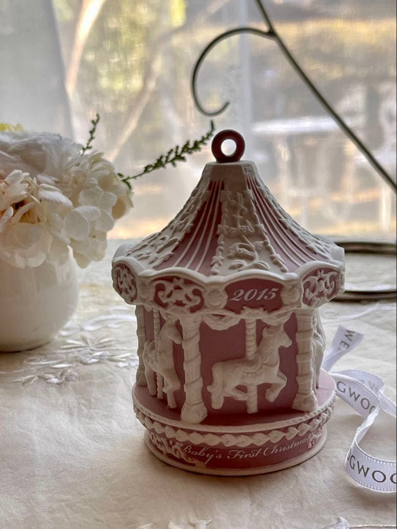 ウェッジウッド クリスマスオーナメント 2015メリーゴーランド