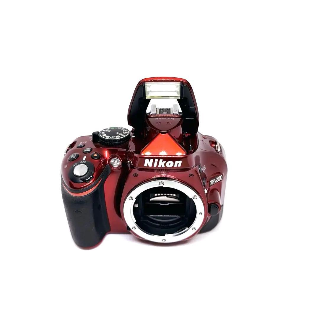 ❤️超新品級❤️一眼レフ❤️Nikon D5200 レッド❤️希少カラー