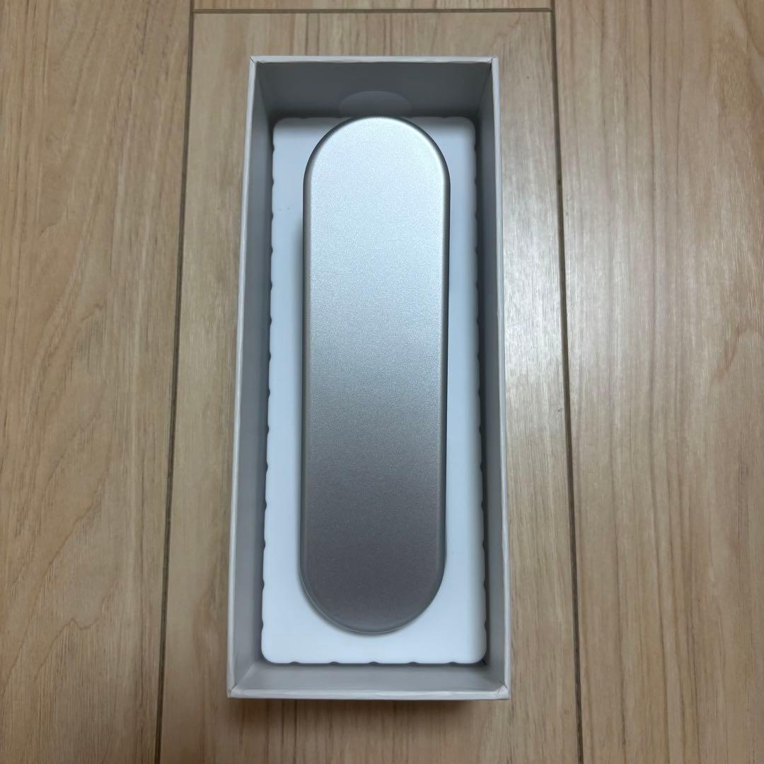 【ほぼ新品】SALONIA EMS LIFT BRUSH シルバー