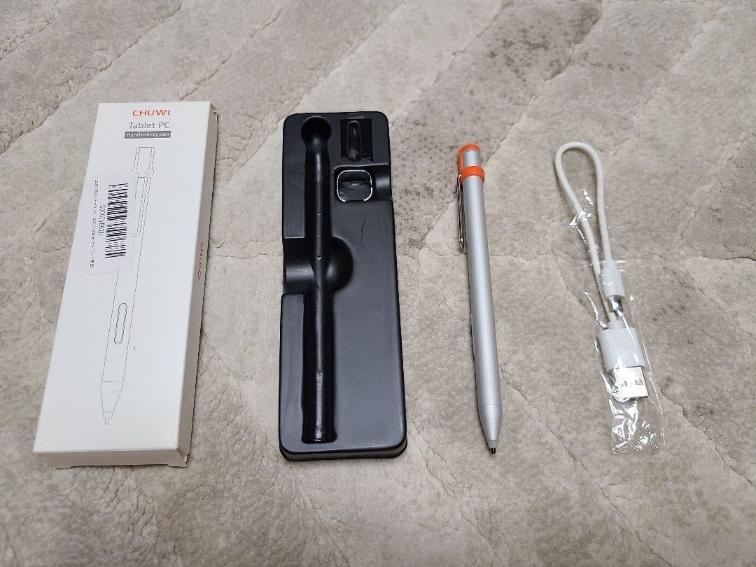 CHUWI UBook Pro8100Y(本体) + 専用キーボード+ 専用ペン