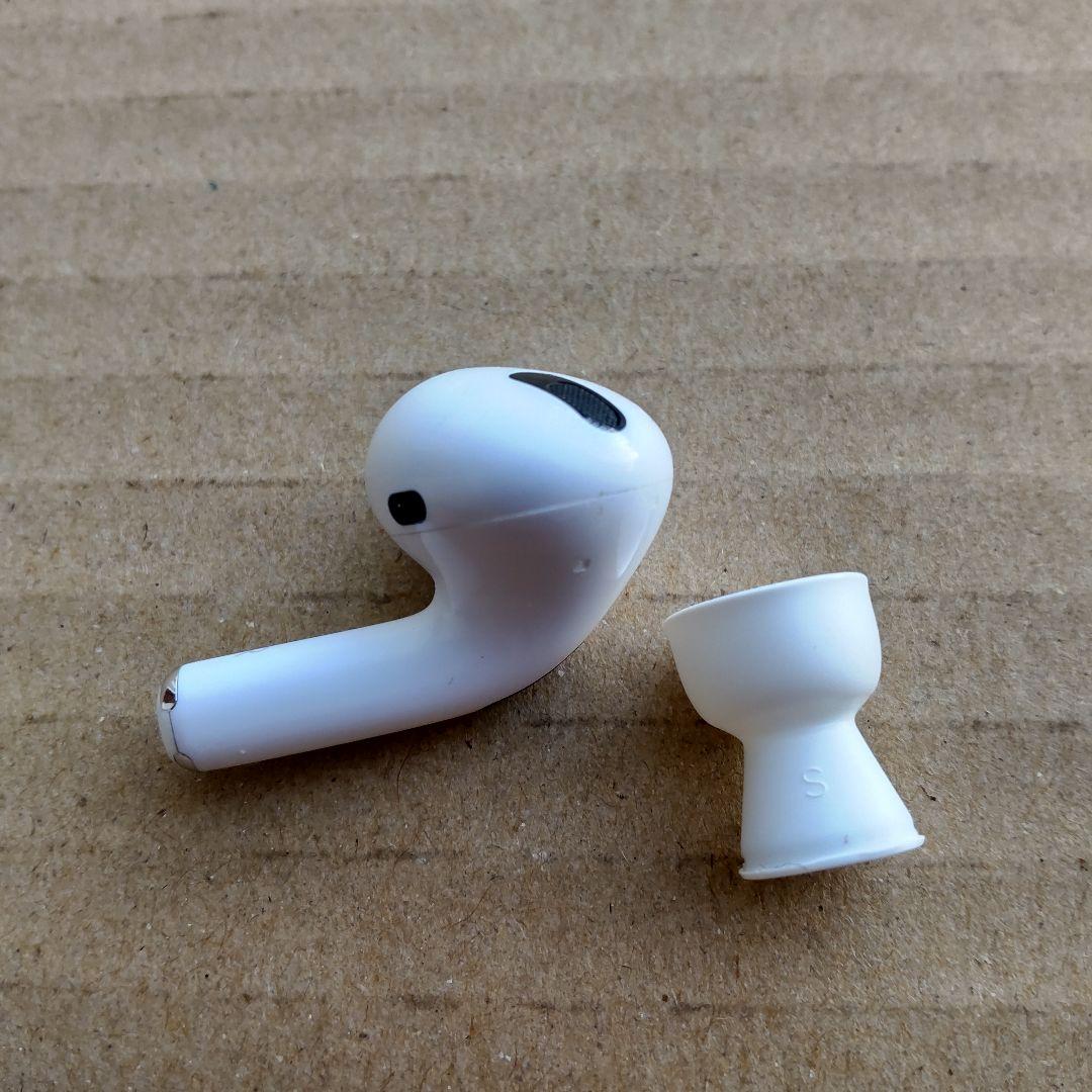 Apple社純正品 AirPods Pro 右 充電器 A2083 A2190
