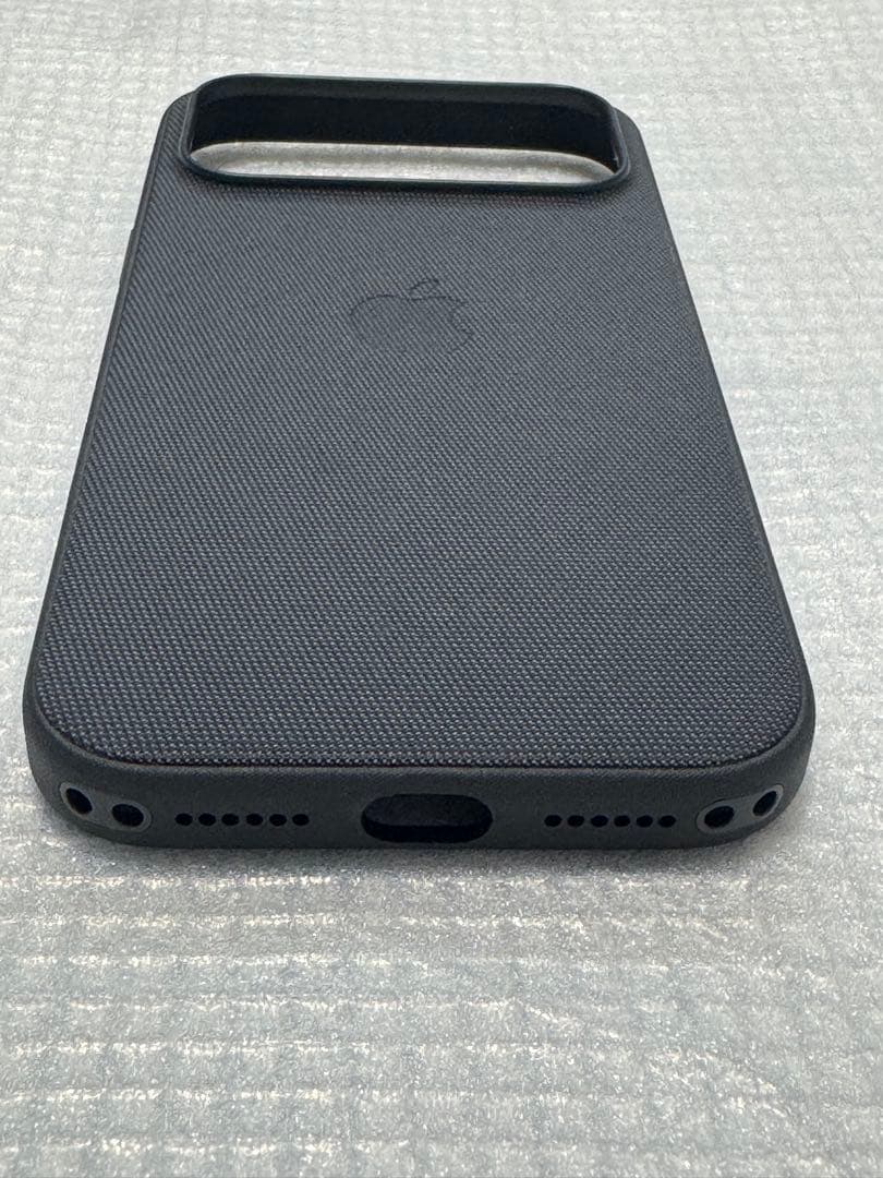 iPhone 17 Pro Max TechWoven Case(開封済み)