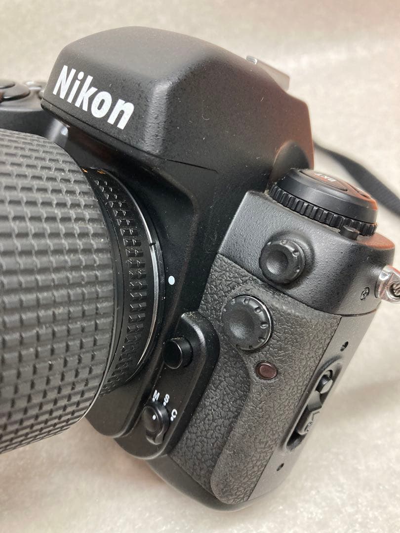 NIKON F100 フィルムカメラ 一眼レフ Nikkor 105mm 4.5
