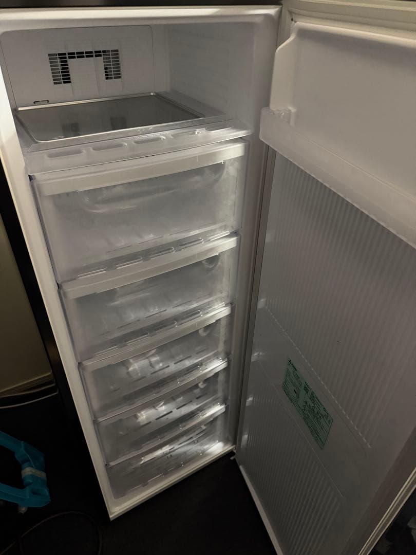 三菱電機　冷凍庫　144L MF-U14F-B