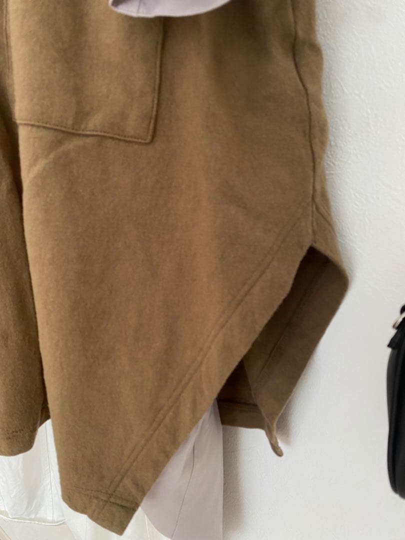 ほぼ未使用　TISSU｜圧縮 ウール ニット ポンチョ コート　ワイド　ベージュ