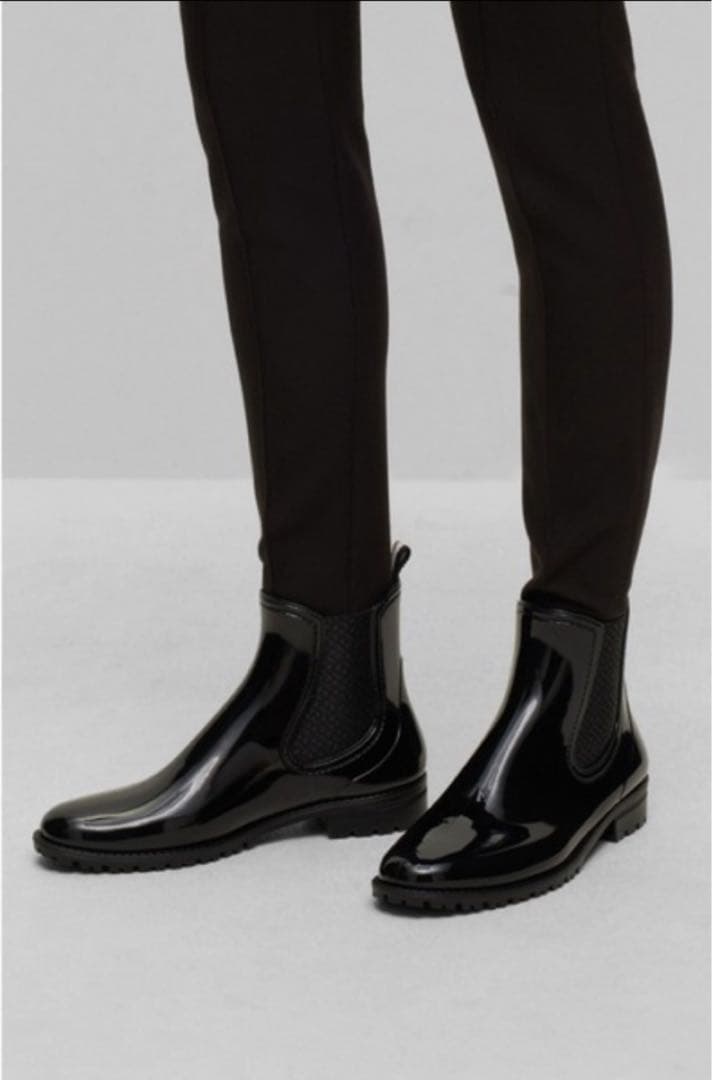 新品　HUGO BOSS グロッシー チェルシースタイル レインブーツ　23.5