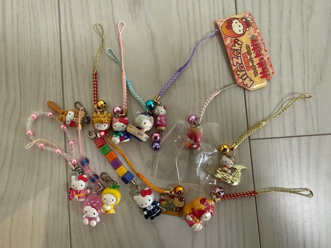 レアご当地キティ シャープ、ボールペン　ストラップまとめ売り21本　バラ売り不可