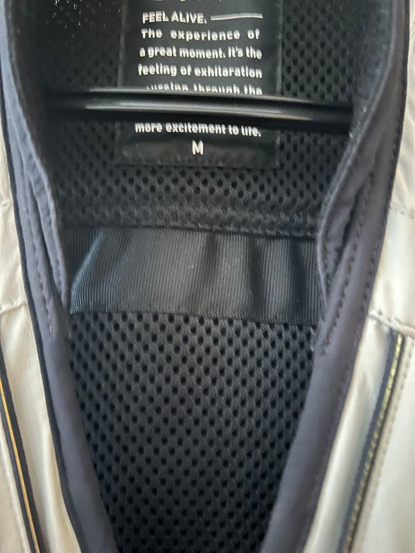 ダイワスペシャルフィッシングベスト ホワイト　M