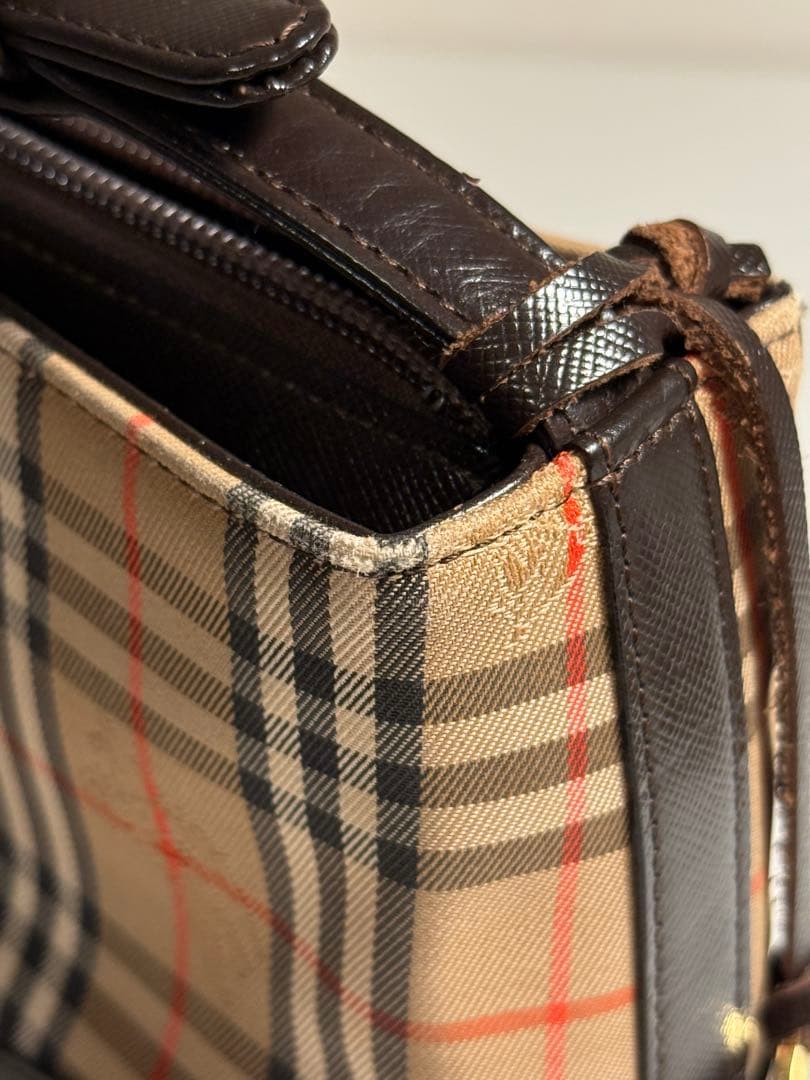 Burberry アクセサリーポーチ ワンショルダー バッグ ノバチェック