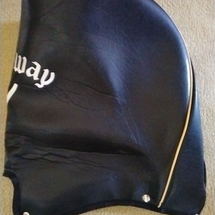 Callaway キャディバッグ 　　　ブラック ゴールド