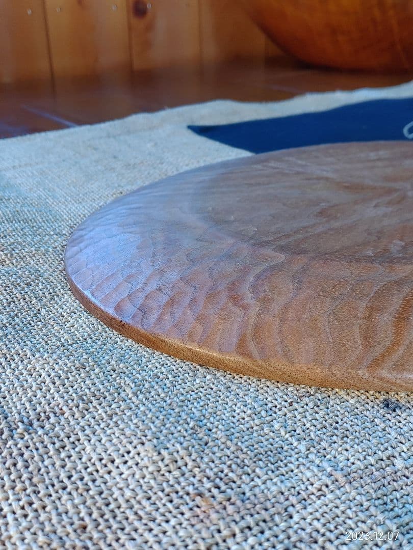 卵型　木の器