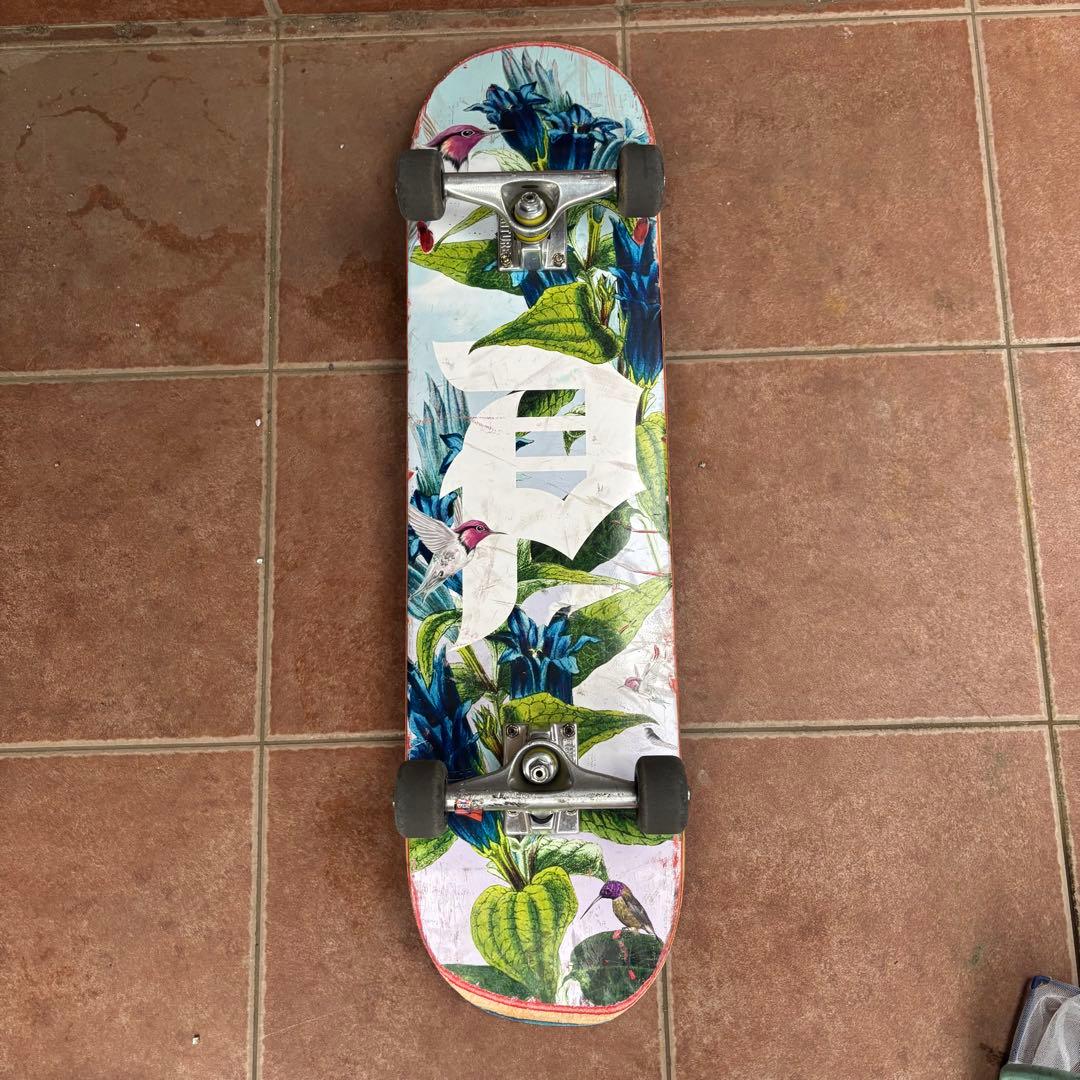 PRIMITIVE スケートボード コンプリートセット 8.0インチ