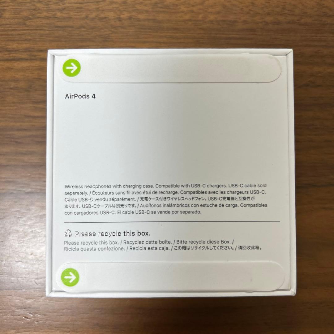 Apple AirPods 4 本体