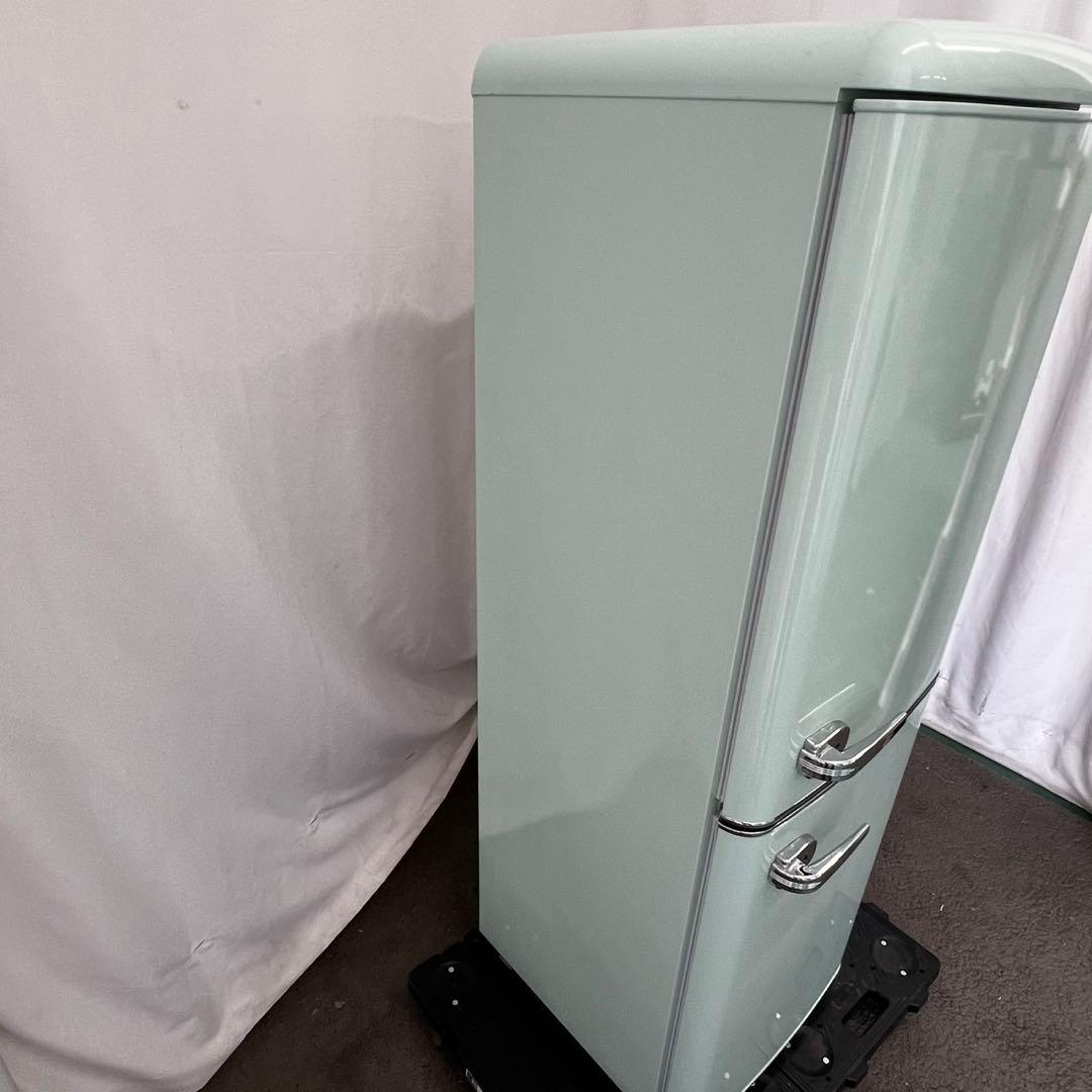 128　レトロ　冷蔵庫　130L　スリム　可愛い　一人暮らし　設置無料　安い‼️