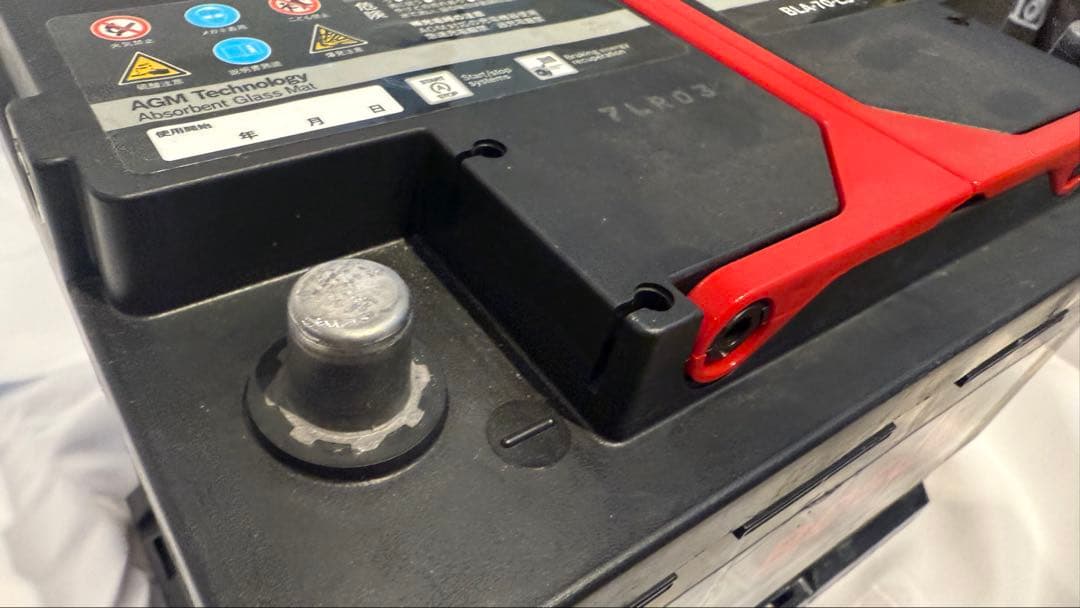 BOSCH 欧州車用 BLA-70-L3 バッテリー 70Ah ほぼ未使用