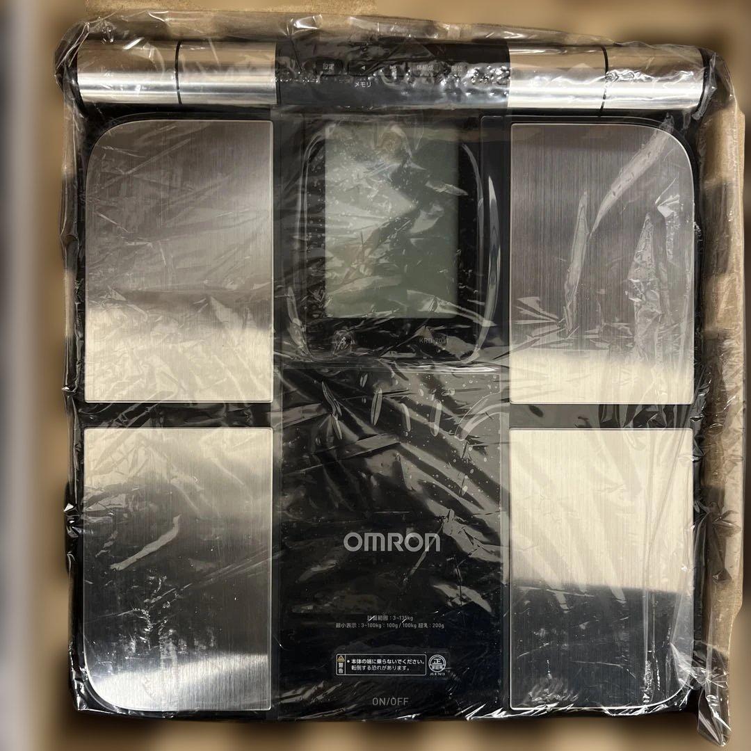 261401オムロン 体重 体組成計 カラダスキャン ブラック KRD-703T