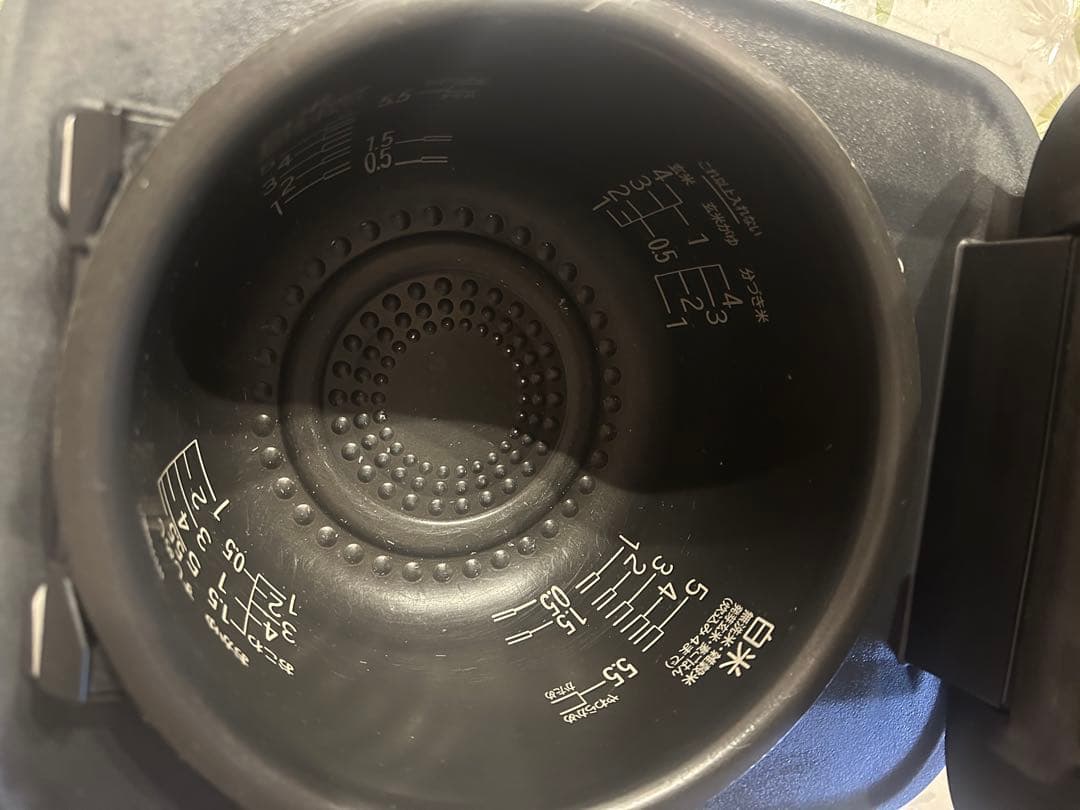 HITACHI炊飯器