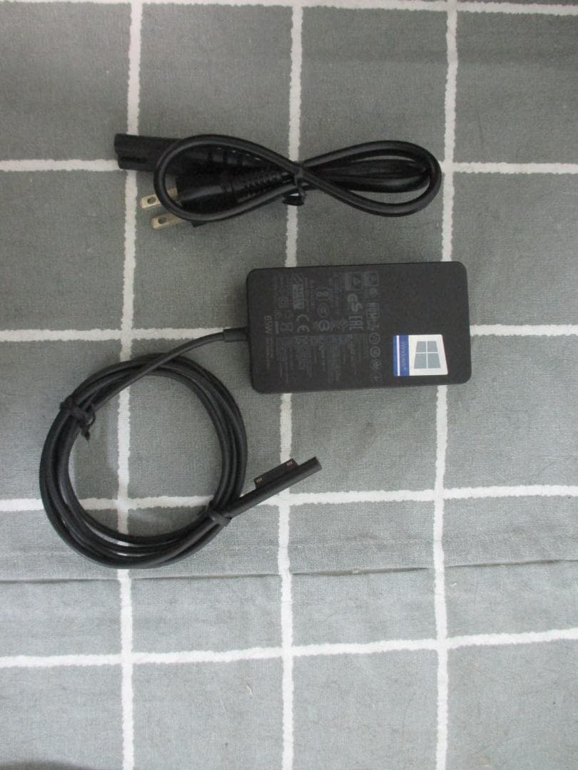 Microsoft SurfaceLaptop3 15インチ、ペン、マウス付