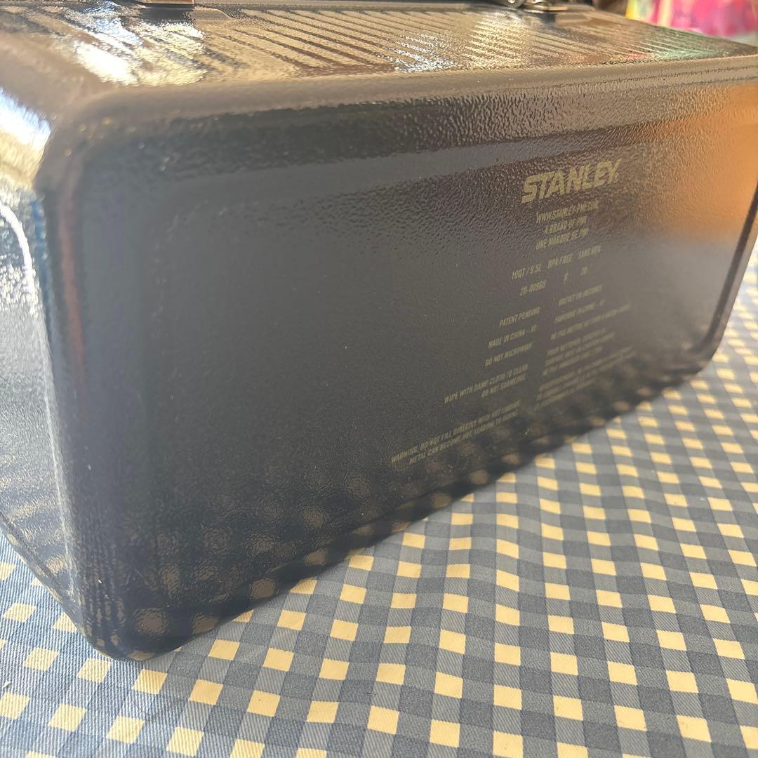 【新品未使用】STANLEY スチール製ランチボックス 紺色