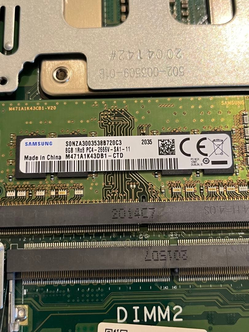 ThinkCenter Tiny m720q 10T8 ミニPC