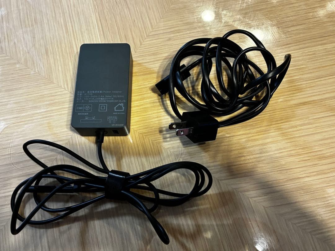 Microsoft Surface Laptop Go2 シルバー