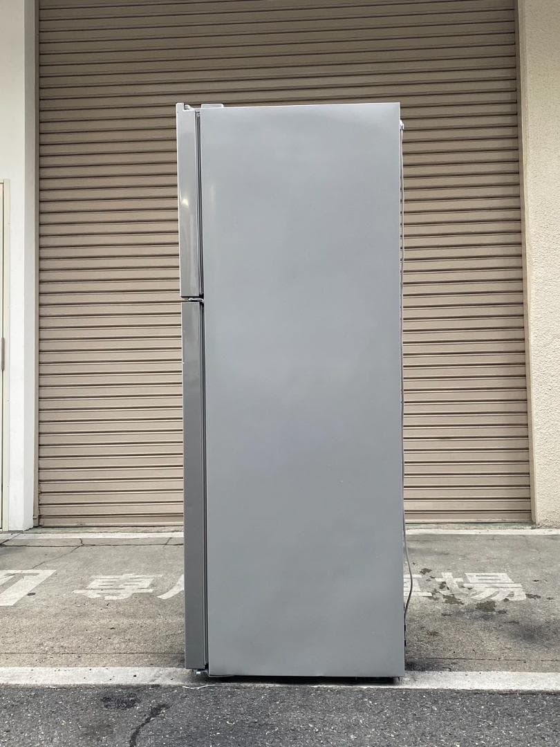 A559♠️ハイセンス 人気モデル！2ドア冷蔵庫 「HR-B2301」227L