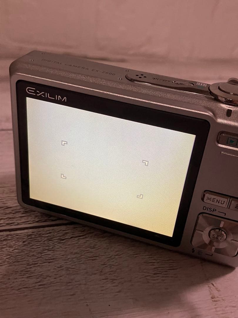 CASIO EXILIM シルバー デジタルカメラEX-Z500