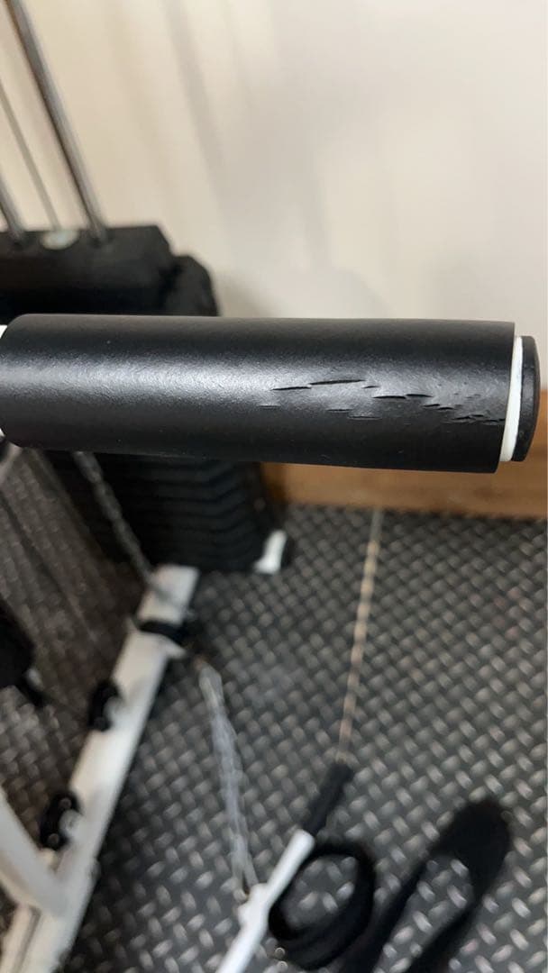 ［直接引き取り大阪市内］iROTEC トレーニングベンチ ブラック/レッド