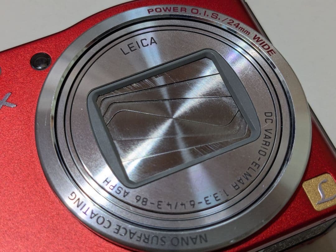 Panasonic　LUMIX　DMC-TZ30 レッド　デジカメ