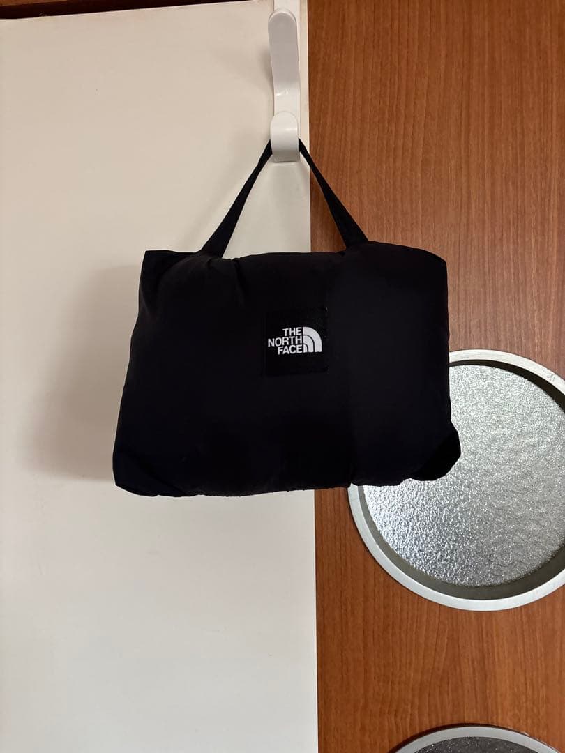 THENORTHFACEベビーブランケットダウン 抱っこ紐.ベビーカー【黒】