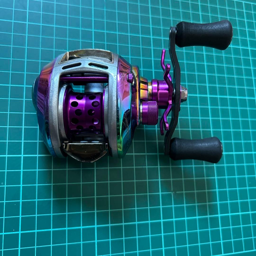 アブガルシア　レボオーロラ　ktfスプール　zpiペンタグラムスタードラグ付き