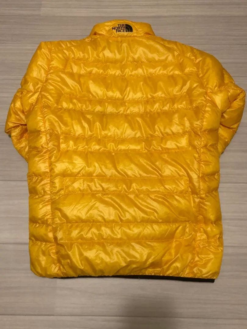 【ザ・ノース・フェイス】ライトヒートジャケット （メンズS）