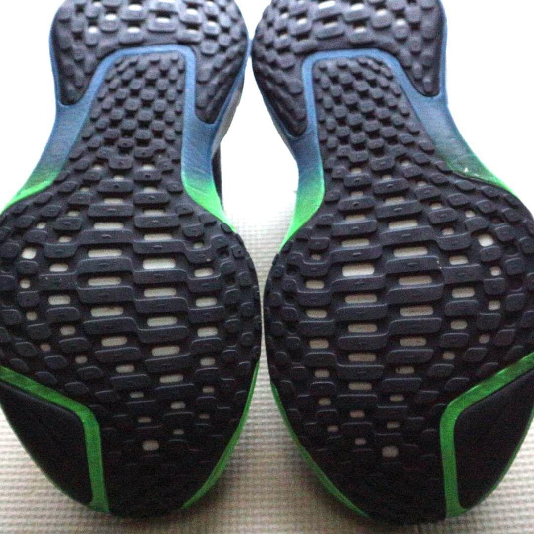 美品ナイキ 27.5cm インヴィンシブル3 厚底 ランニングシューズ マラソン