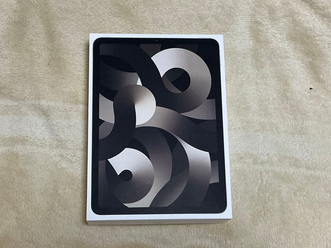 値下げ！！　iPad Air 第５世代 64GB 美品　バッテリー最大容量99%