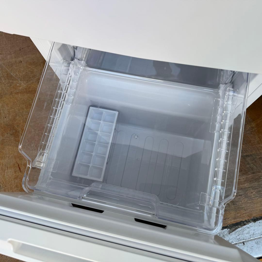 C7901★2024年製美品★シャープ　冷蔵庫　右.左開き　霜取り　一人暮らし