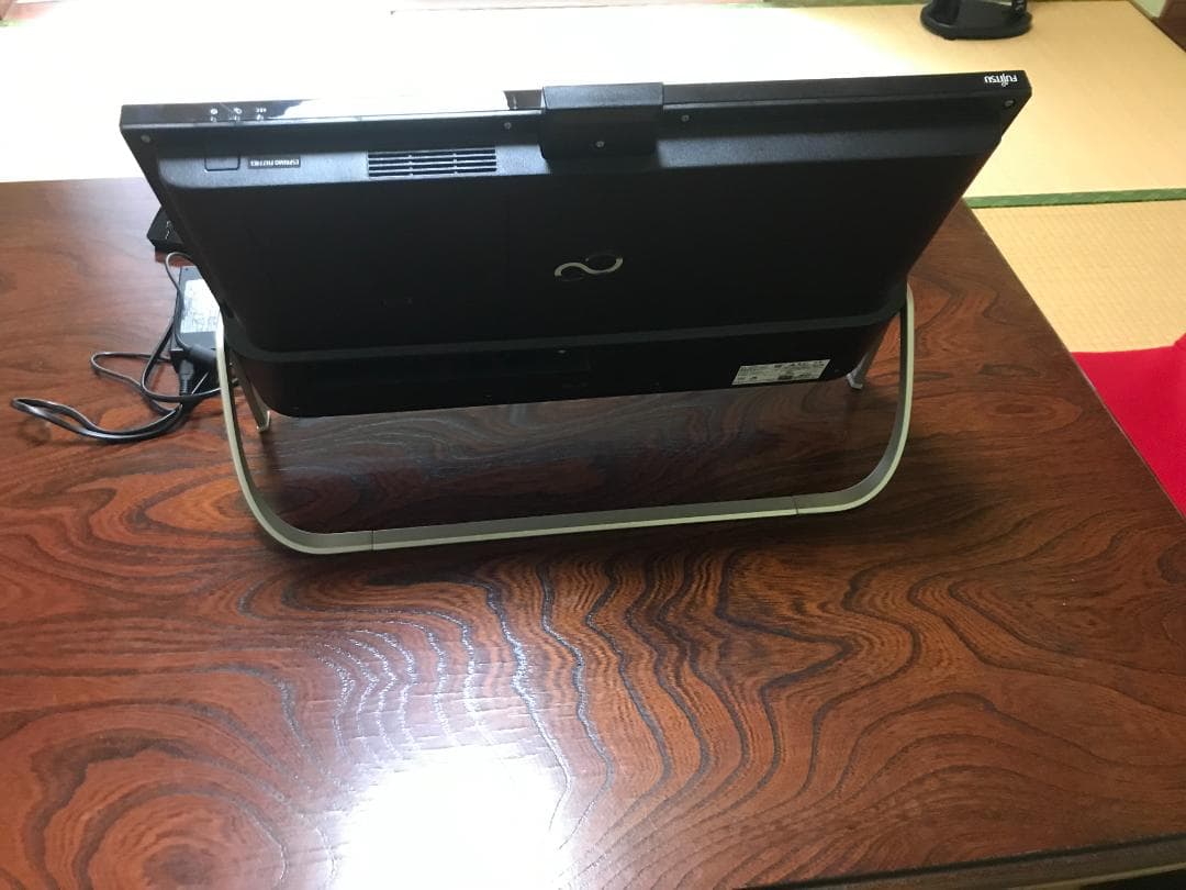 ESPRIMO FH77/B3　FMVF77B3B