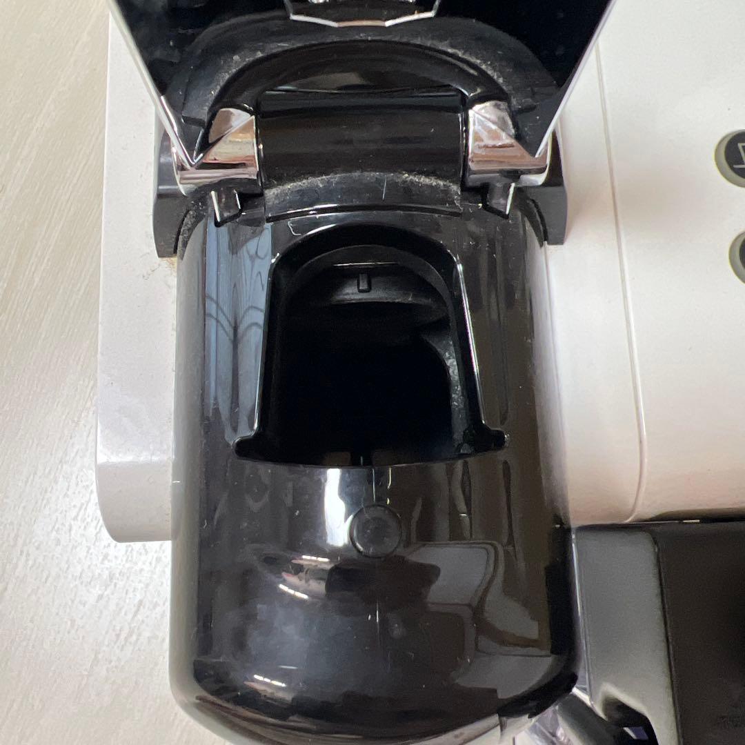 Nespresso カプセル式エスプレッソマシン