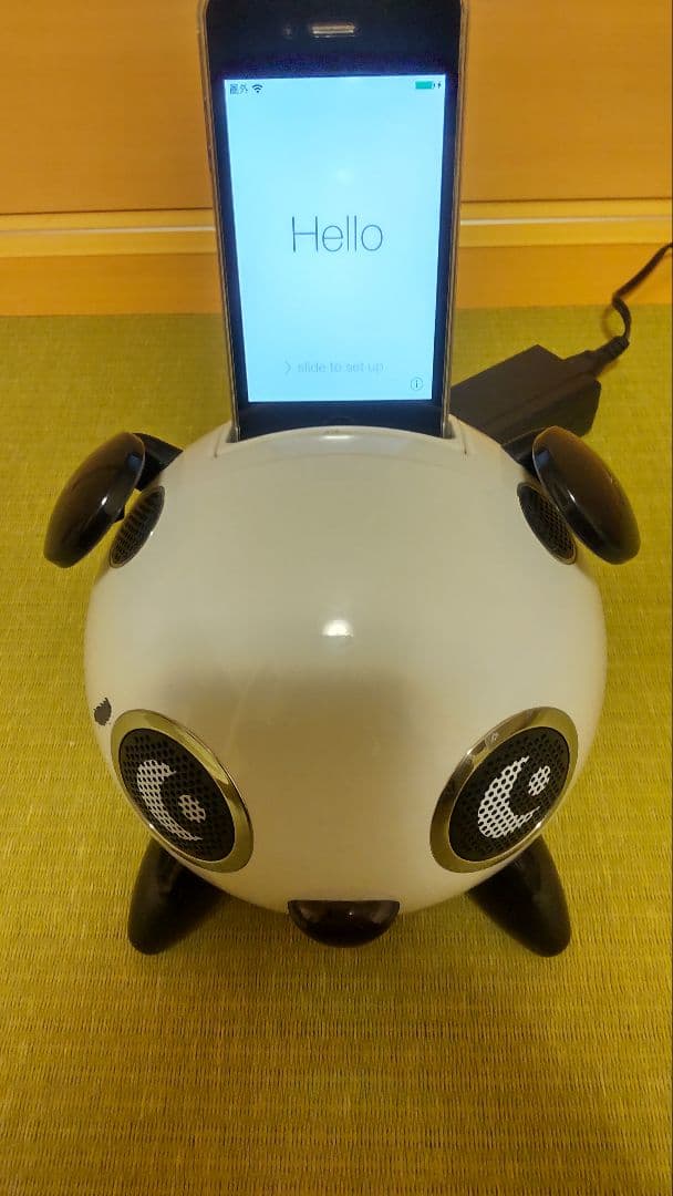 iPhone4 本体+iUR2 MIDIインターフェース+スピーカー