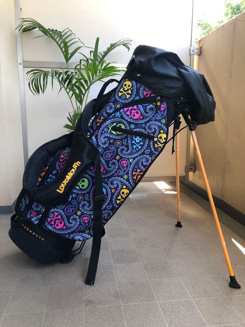 LOUDMOUTH カラフルスカルキャディバッグ