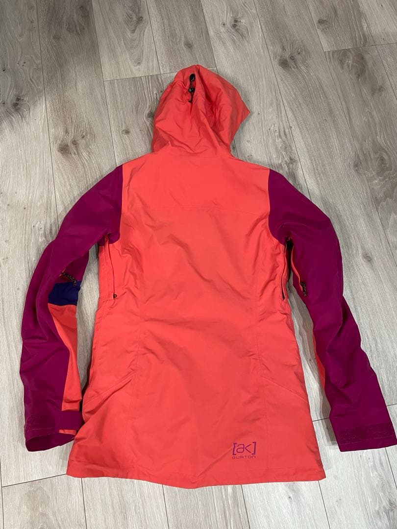 バートンak スノーボードジャケット　ウェア　レディース　GORE-TEX
