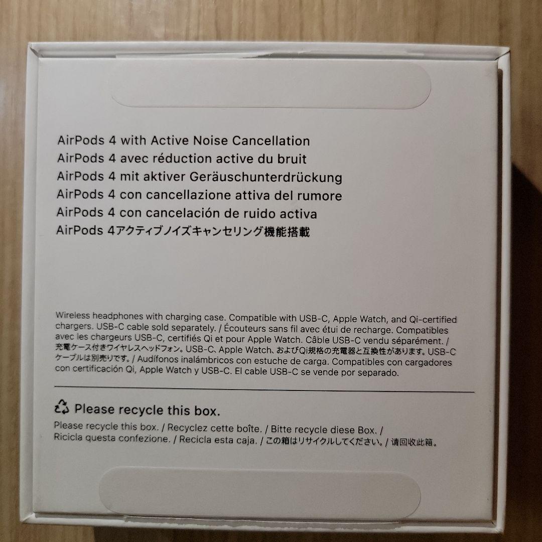 Apple AirPods ４