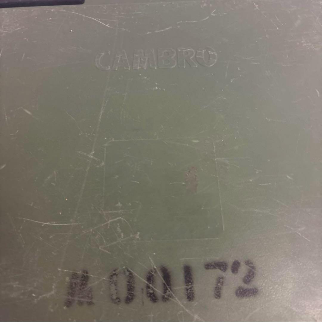 米軍　実物　CAMBRO フードコンテナ　送料無料