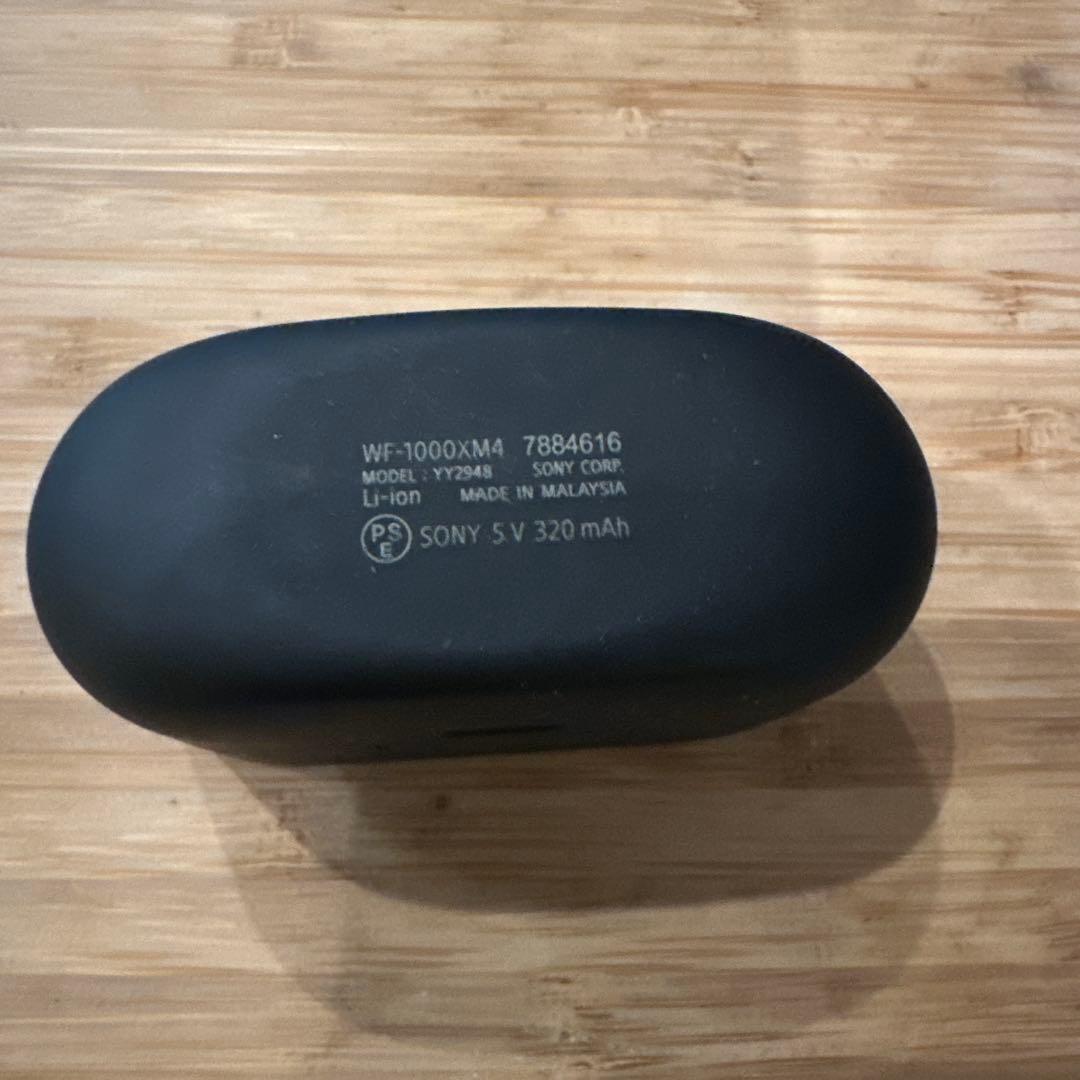 SONY WF-1000XM4 ワイヤレスイヤホン　新品イヤーピース付き