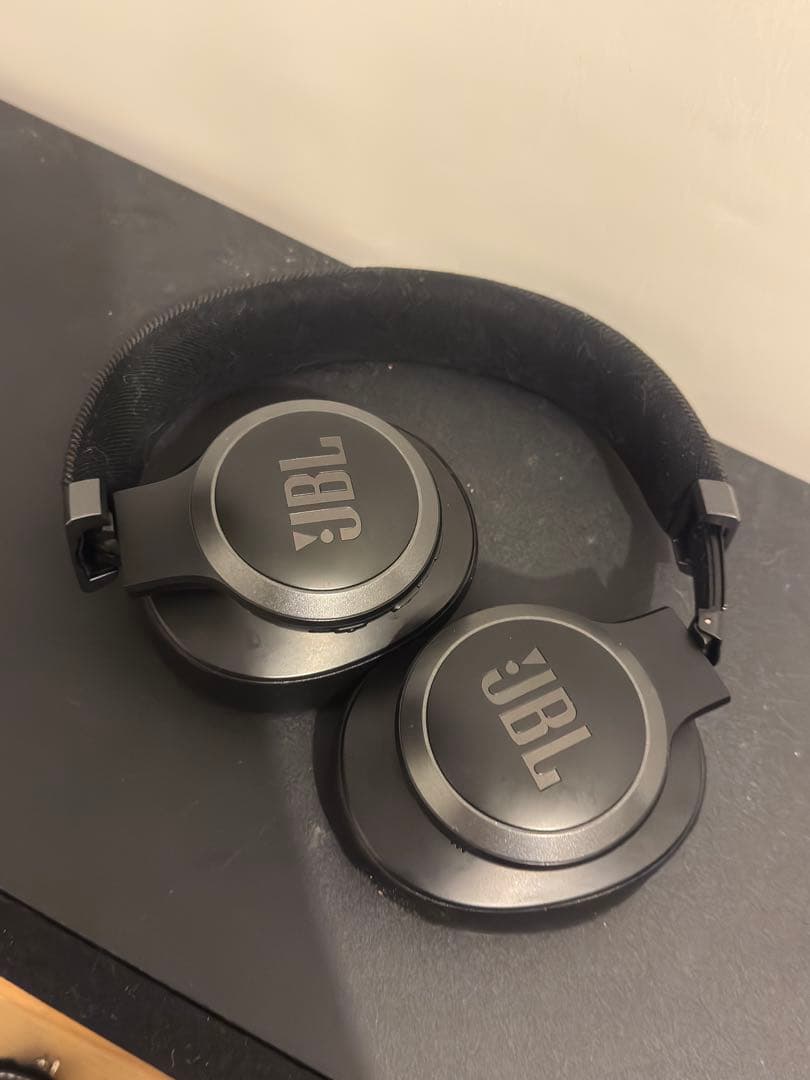 JBL Live 770 NC ワイヤレスヘッドホン 美品　箱アリ